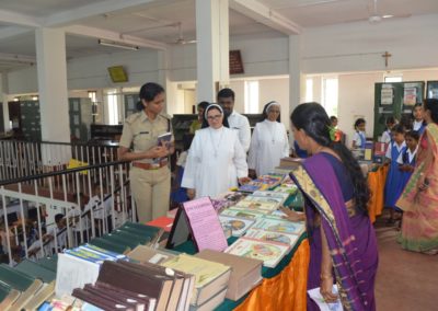 Exhibition on Reference Books: Know Your World